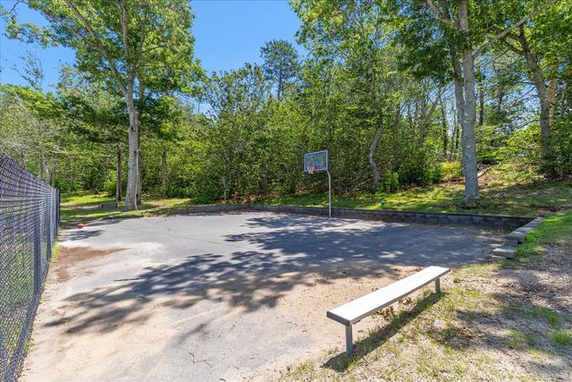 15 Melissa Ave, Mashpee, MA 02649