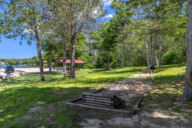 15 Melissa Ave, Mashpee, MA 02649