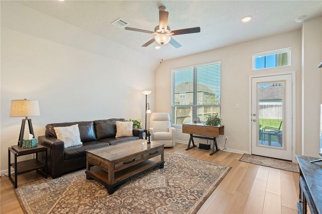 1910 Shimla Court, Bryan, TX 77807