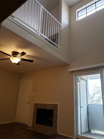5757 MARTEL Avenue B10, Dallas, TX 75206