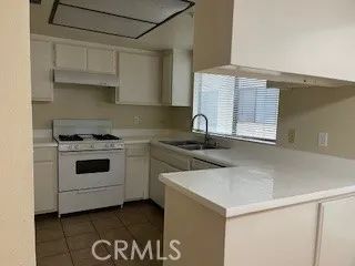 328 N Monterey Street D, Alhambra, CA 91801