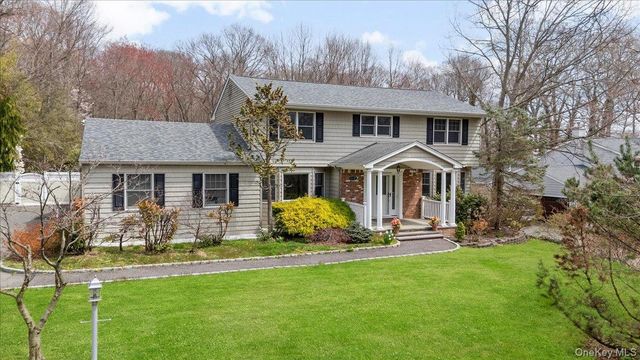 112 Village Hill Drive, Dix Hills, NY 11746