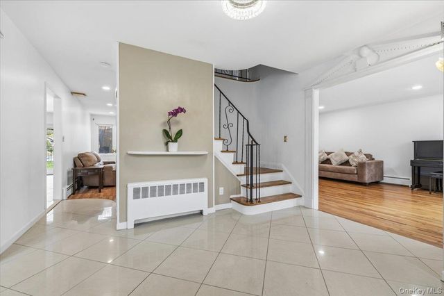 112 Village Hill Drive, Dix Hills, NY 11746