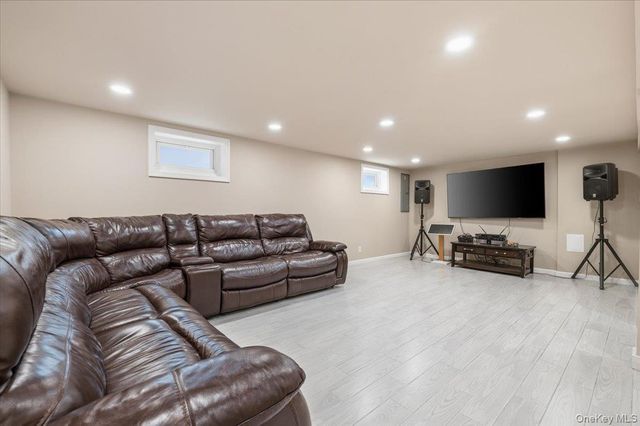 112 Village Hill Drive, Dix Hills, NY 11746