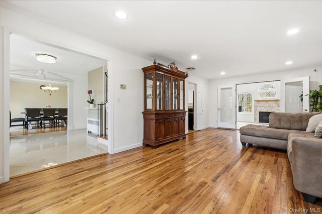 112 Village Hill Drive, Dix Hills, NY 11746