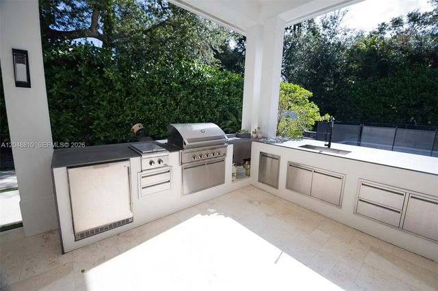 9805 sw 90th ave, Kendall, FL 33176