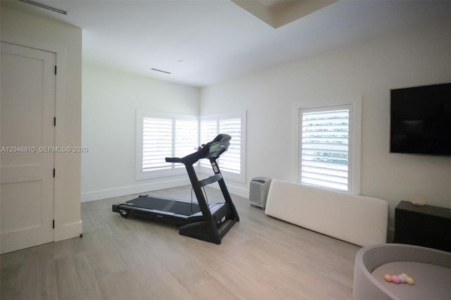 9805 sw 90th ave, Kendall, FL 33176