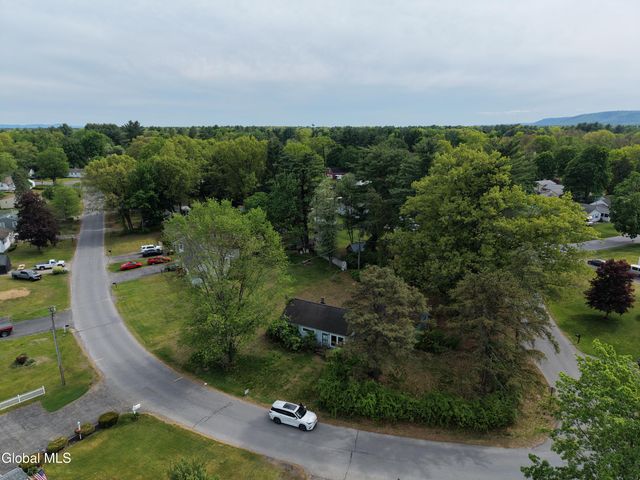 18 Park Drive, South Glens Falls, NY 12803