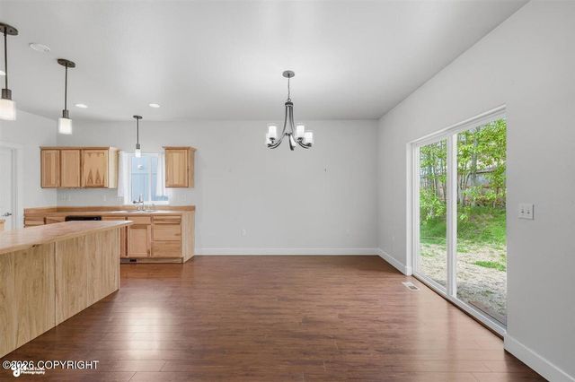 1135 W Angel Circle, Palmer, AK 99645