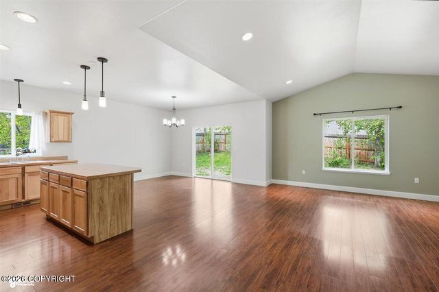 1135 W Angel Circle, Palmer, AK 99645