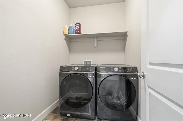 1135 W Angel Circle, Palmer, AK 99645
