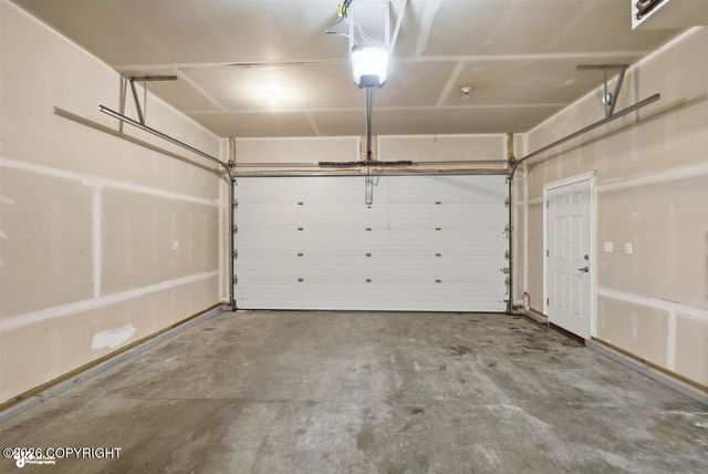 1135 W Angel Circle, Palmer, AK 99645