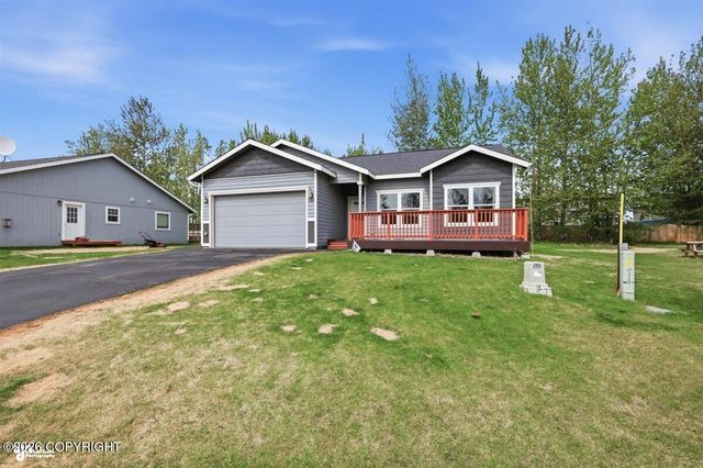 1135 W Angel Circle, Palmer, AK 99645