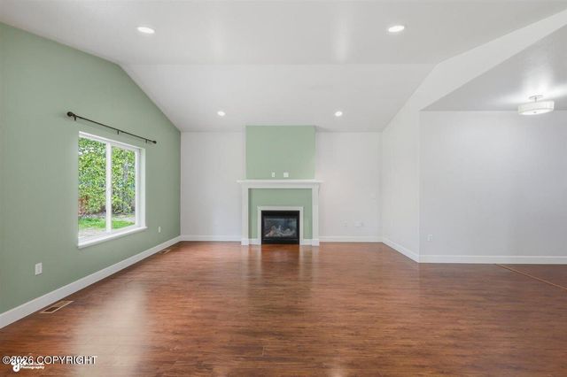 1135 W Angel Circle, Palmer, AK 99645
