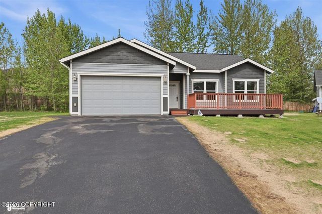1135 W Angel Circle, Palmer, AK 99645
