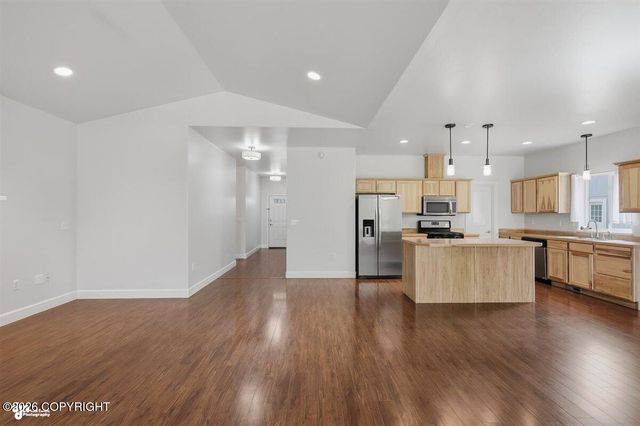 1135 W Angel Circle, Palmer, AK 99645