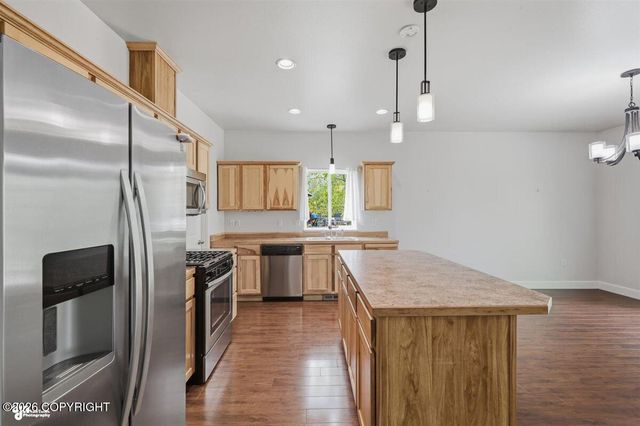 1135 W Angel Circle, Palmer, AK 99645