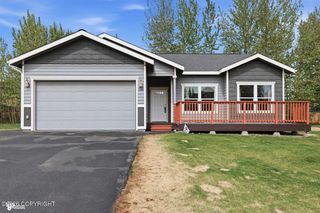 1135 W Angel Circle, Palmer, AK 99645