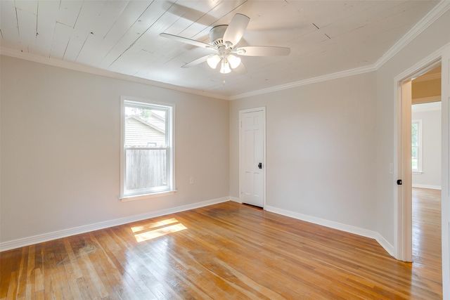 612 W Bluff, Granbury, TX 76048