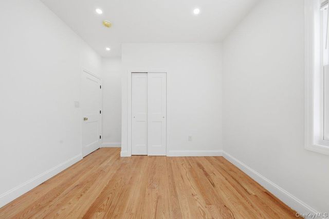90-28 212th Street, Queens Village, NY 11428