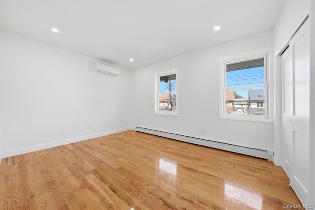 90-28 212th Street, Queens Village, NY 11428