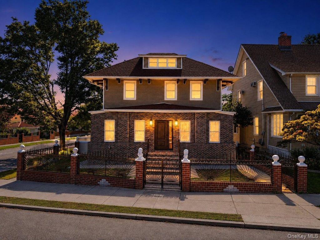 90-28 212th Street, Queens Village, NY 11428 — exterior