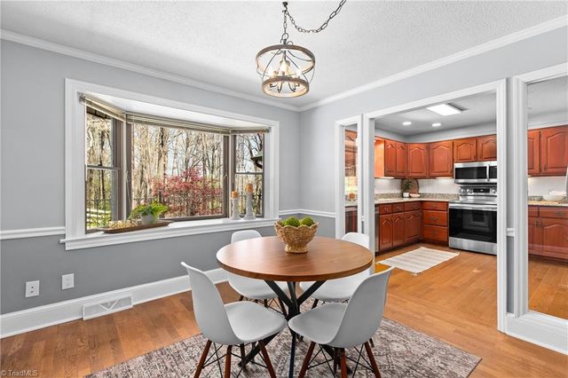 159 Maitland Court, Clemmons, NC 27012