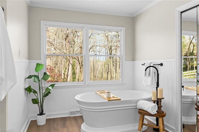 159 Maitland Court, Clemmons, NC 27012