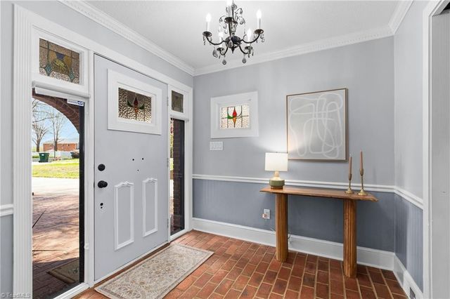 159 Maitland Court, Clemmons, NC 27012