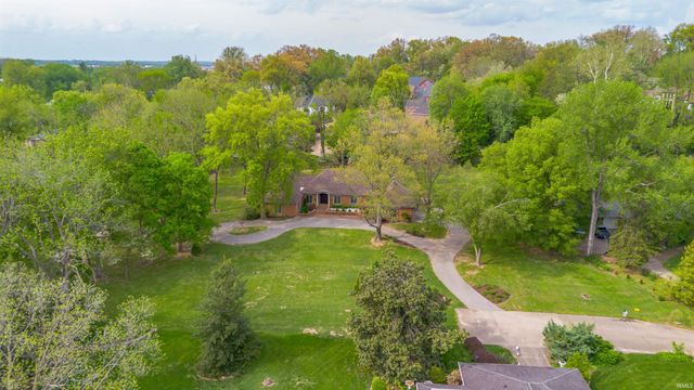 801 Wiltshire Drive, Evansville, IN 47715