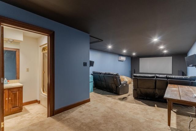 801 Wiltshire Drive, Evansville, IN 47715