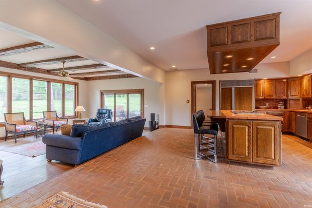 801 Wiltshire Drive, Evansville, IN 47715