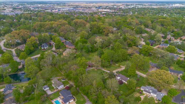 801 Wiltshire Drive, Evansville, IN 47715