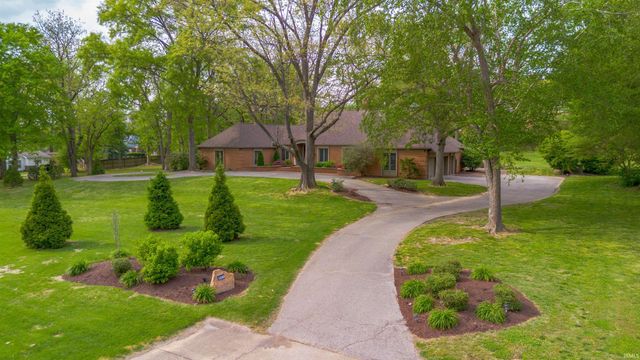 801 Wiltshire Drive, Evansville, IN 47715