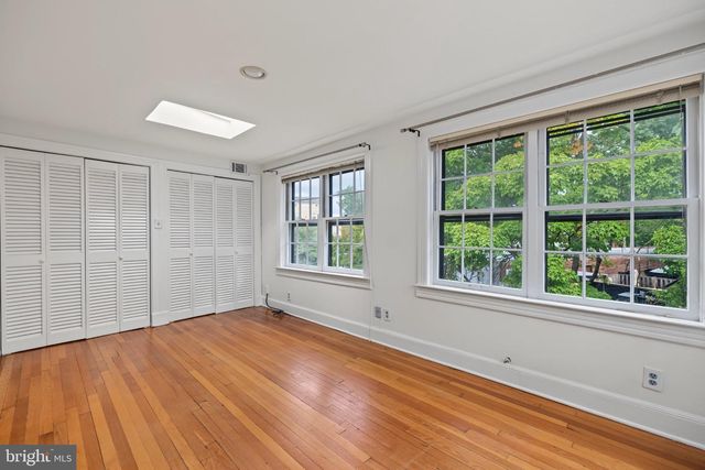 1526 POTOMAC AVE SE, Washington, DC 20003