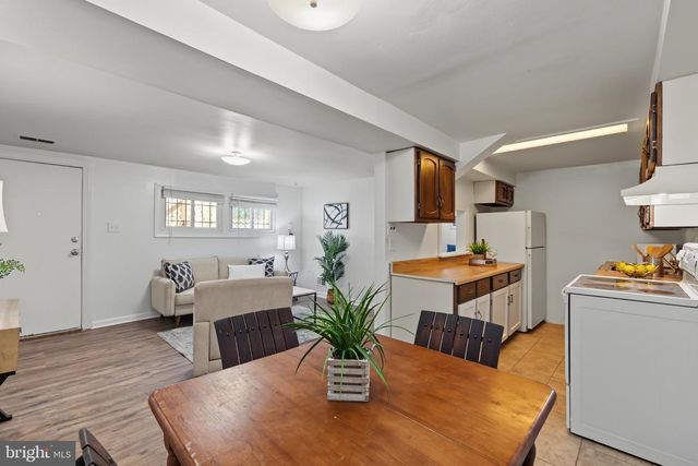 1526 POTOMAC AVE SE, Washington, DC 20003