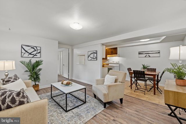 1526 POTOMAC AVE SE, Washington, DC 20003