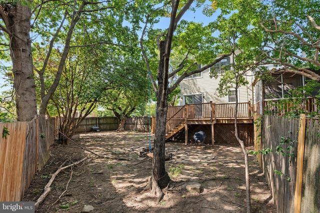 1526 POTOMAC AVE SE, Washington, DC 20003