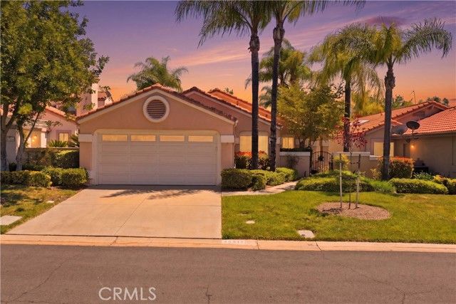 40512 Via Amapola, Murrieta, CA 92562
