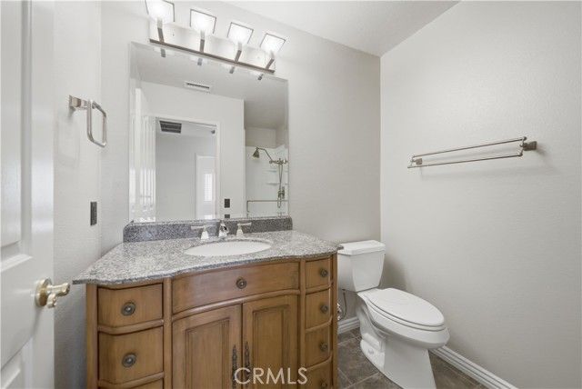 40512 Via Amapola, Murrieta, CA 92562