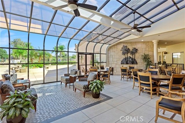 40512 Via Amapola, Murrieta, CA 92562