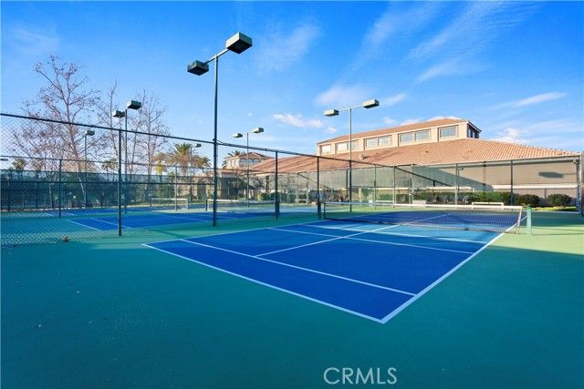 40512 Via Amapola, Murrieta, CA 92562