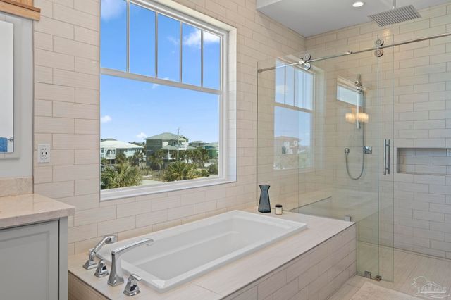 800 Via Deluna Dr, Pensacola Beach, FL 32561