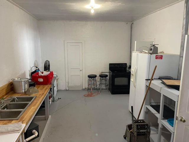 309 Spring St, Carthage, TN 37030