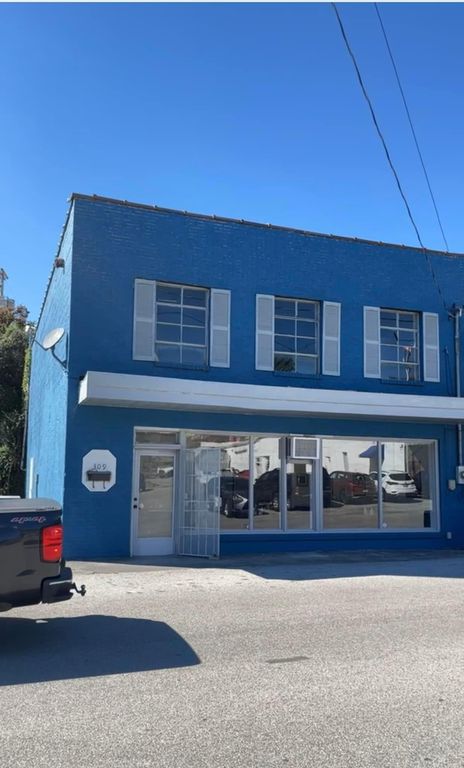 309 Spring St, Carthage, TN 37030