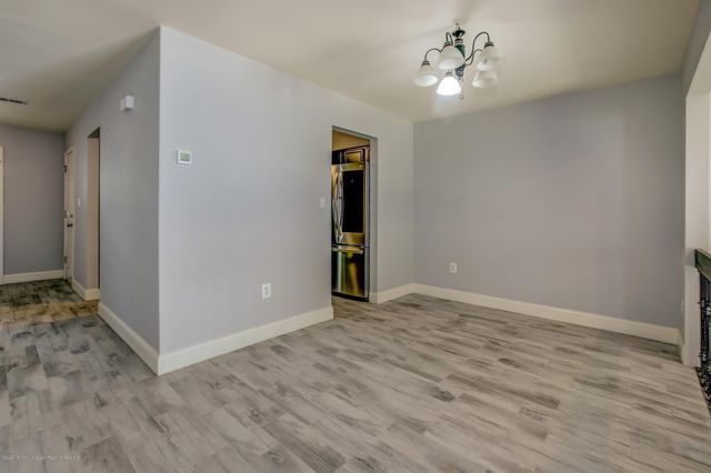 40 Staghorn Drive, Matawan, NJ 07747