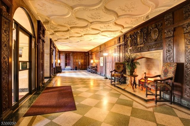 363 Mt Prospect Ave 2AW, Newark City, NJ 07104