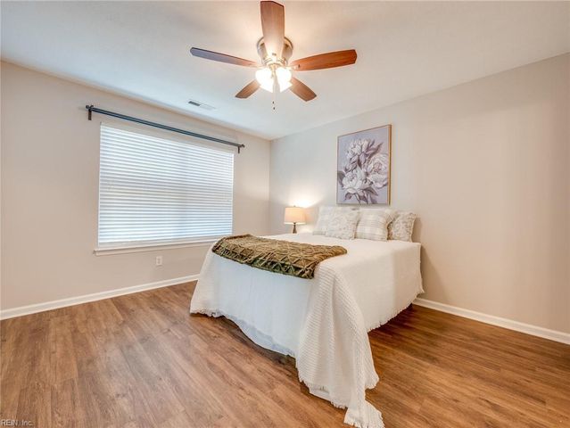 865 Miller Creek LN, Newport News, VA 23602