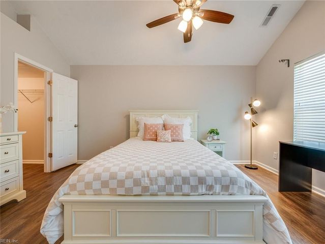 865 Miller Creek LN, Newport News, VA 23602