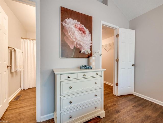865 Miller Creek LN, Newport News, VA 23602